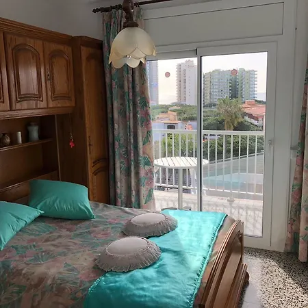 With 2 Bedrooms In Platja D'aro, With Wonderful Sea View, Fu